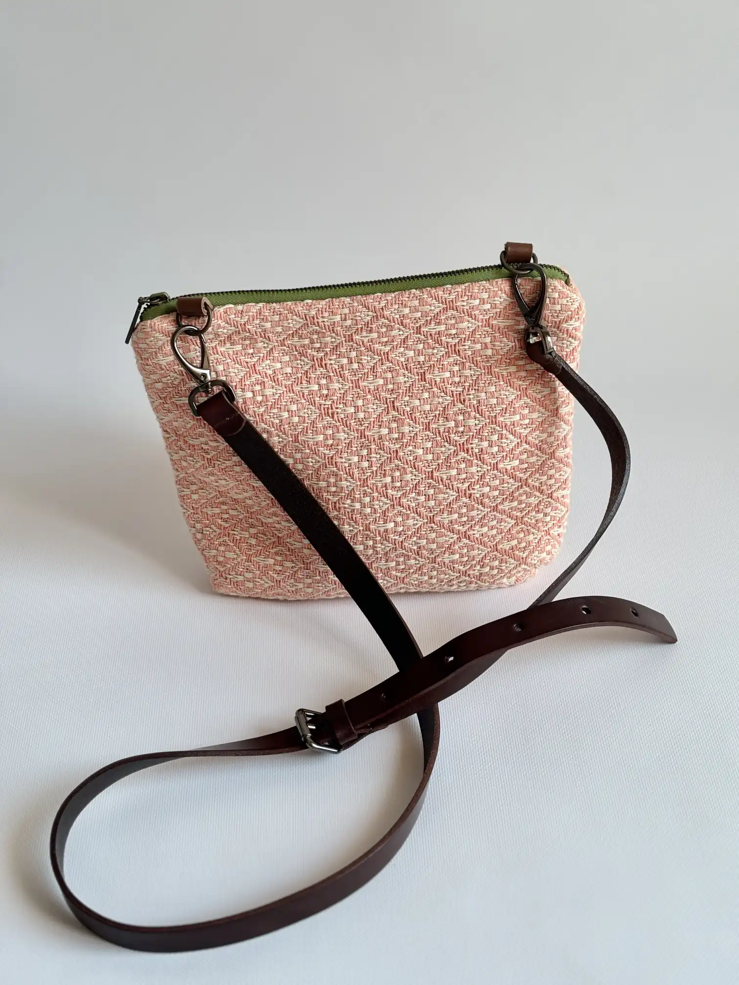 Crossbody Bag of Jardín de Tramas - Image 4