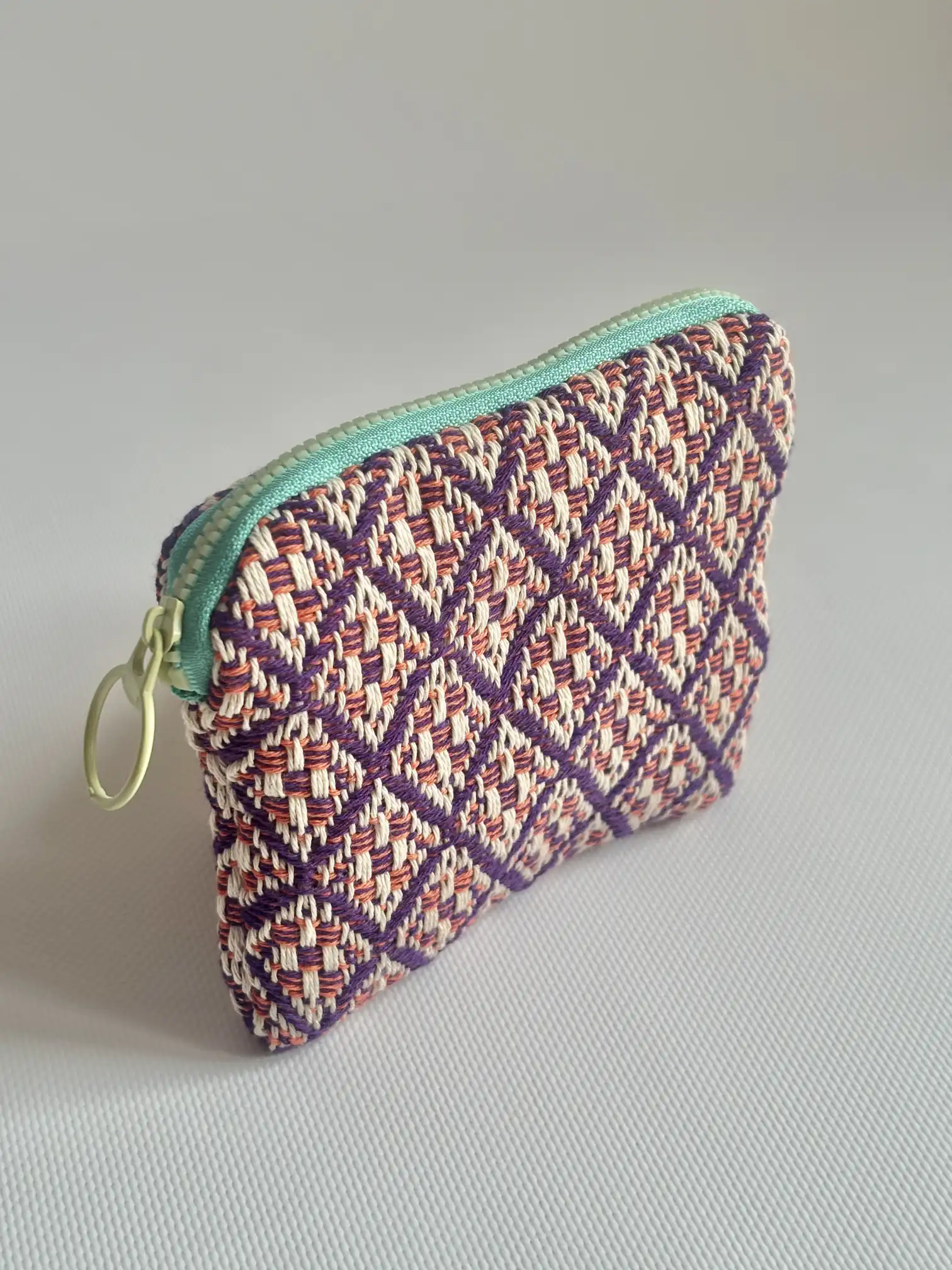 Embroidered Purse of Jardín de Tramas - Image 3