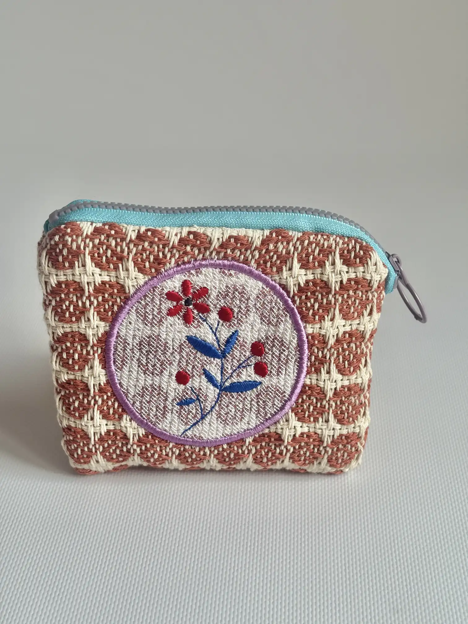 Embroidered Purse of Jardín de Tramas - Image 0