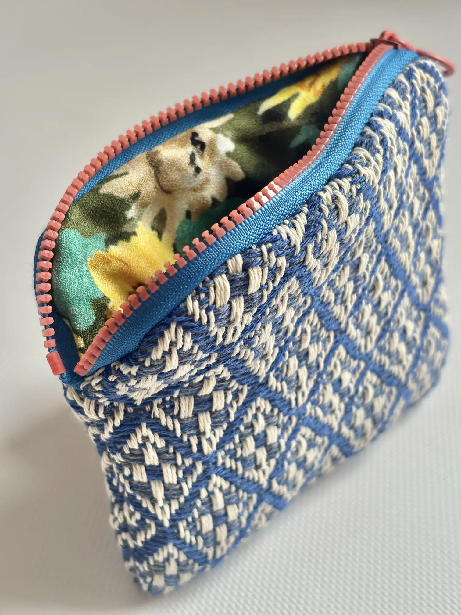 Marine Purse of Jardín de Tramas - Image 2