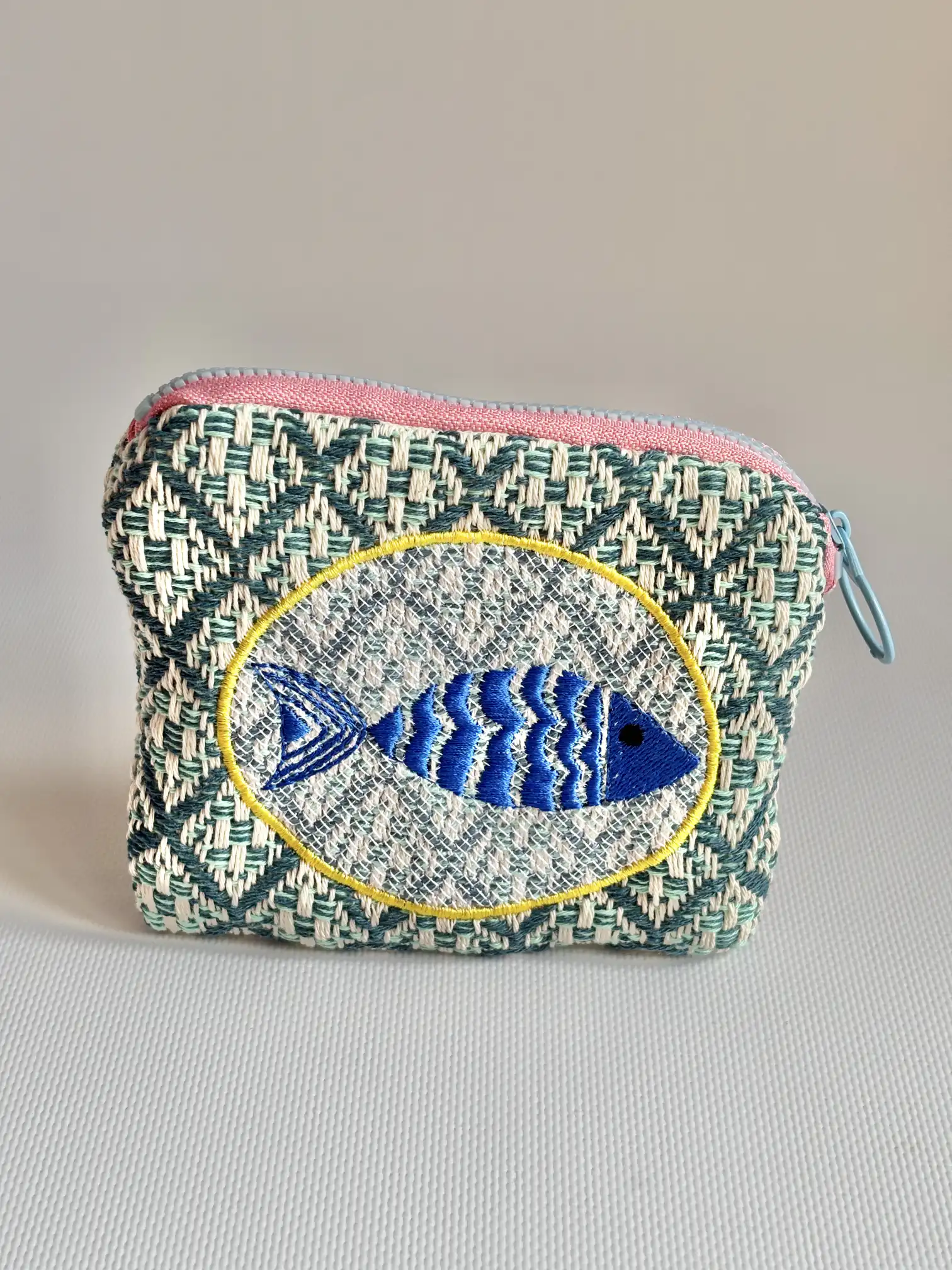 Embroidered Purse of Jardín de Tramas - Image 0