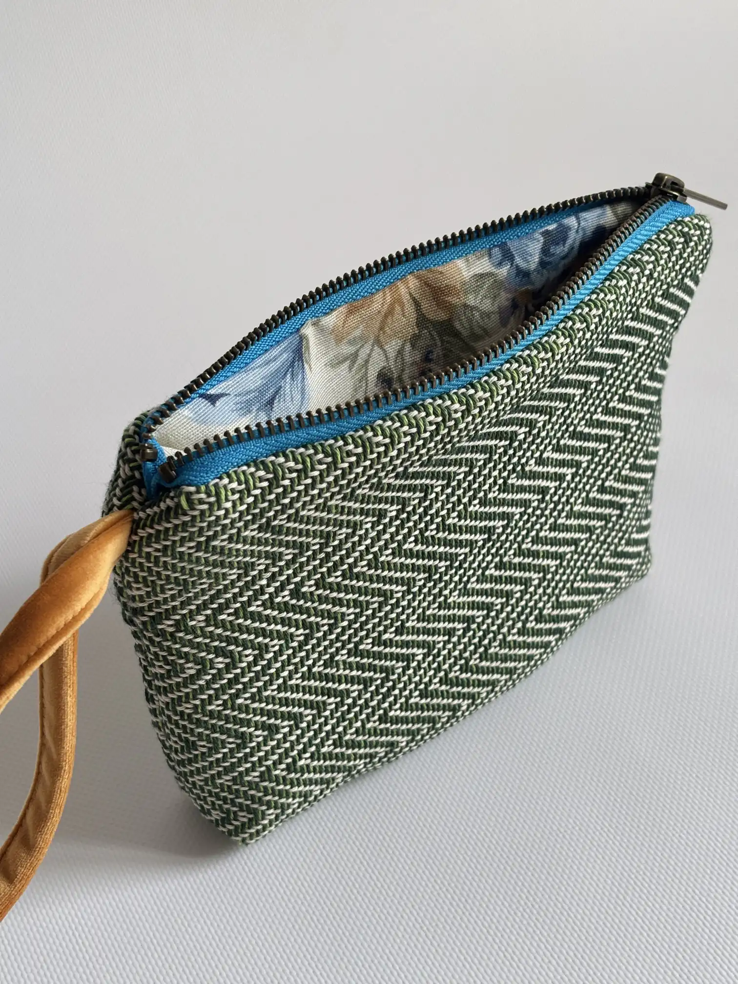 Embroidered Small Bag of Jardín de Tramas - Image 3