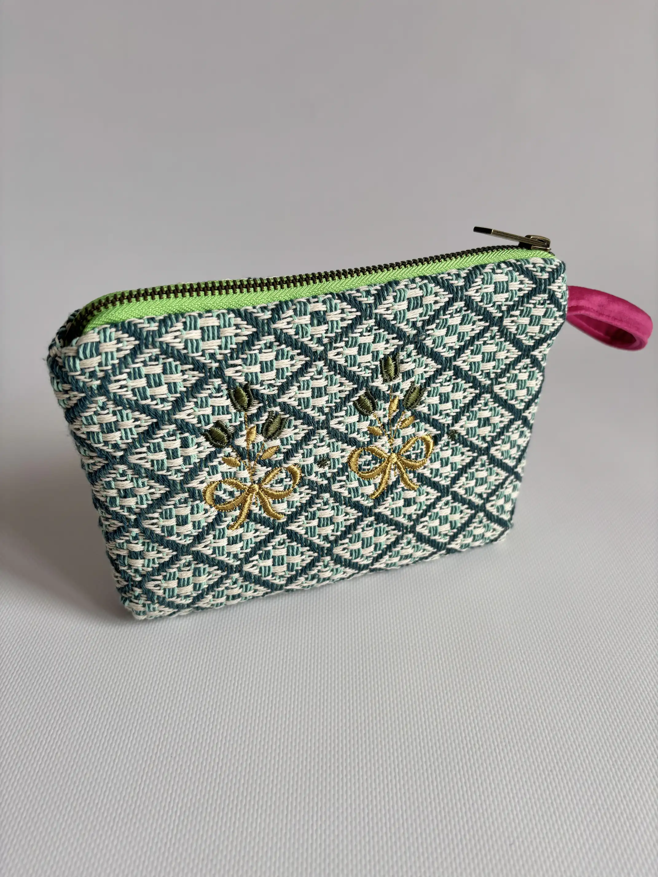 Embroidered Small Bag of Jardín de Tramas - Image 3