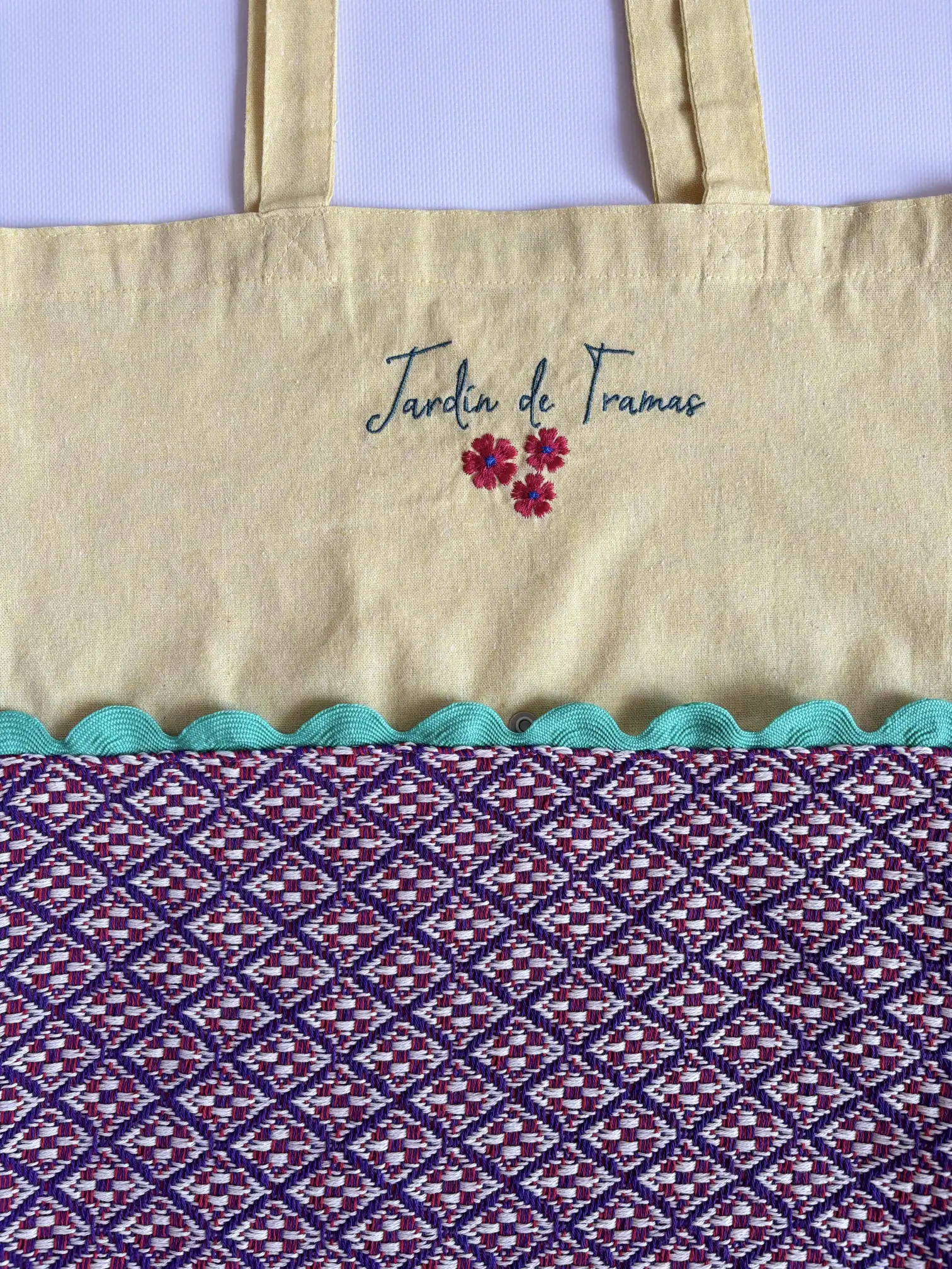 Embroidered Tote Bag of Jardín de Tramas - Image 1