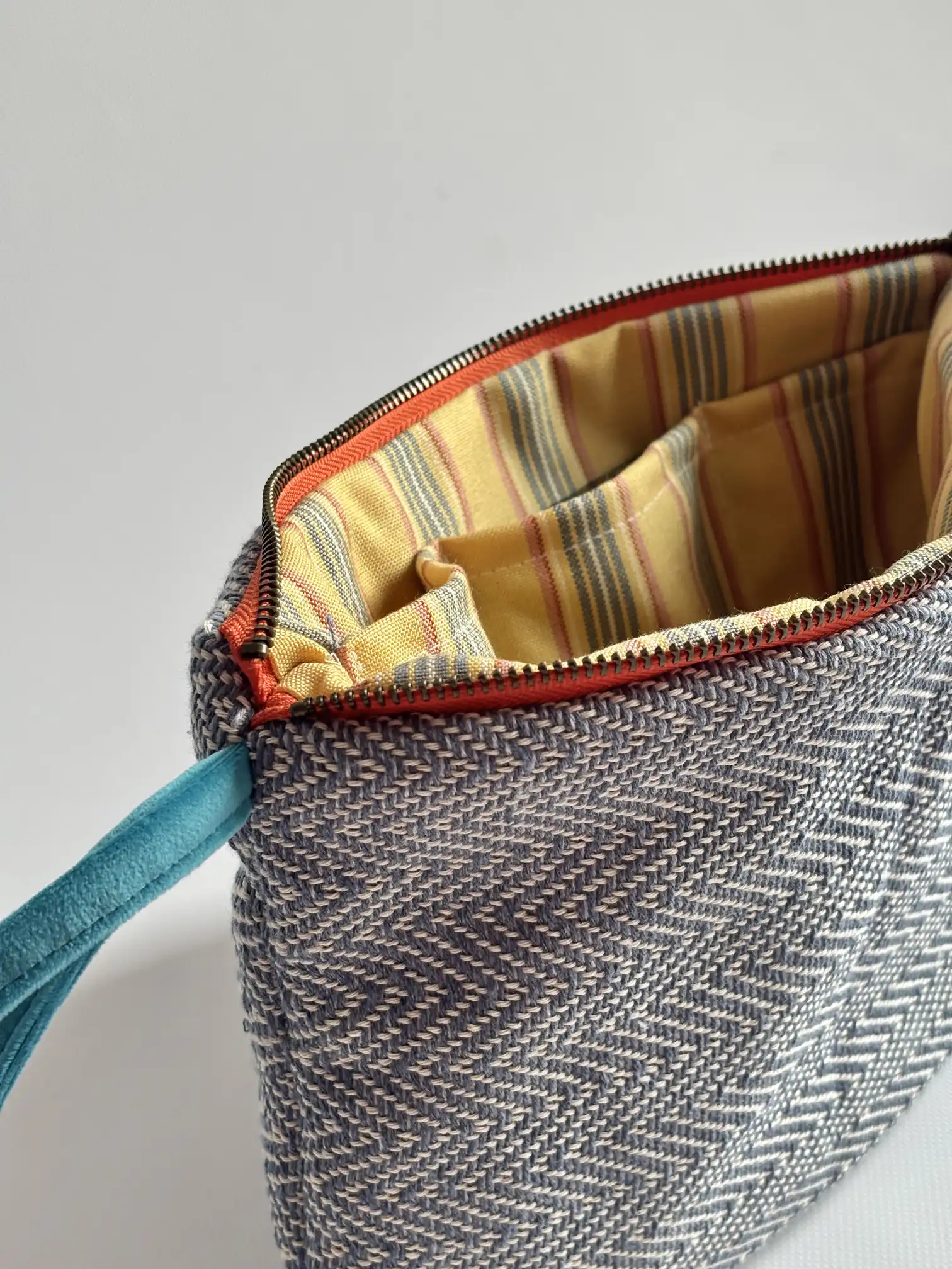 Embroidered Big Bag of Jardín de Tramas - Image 2