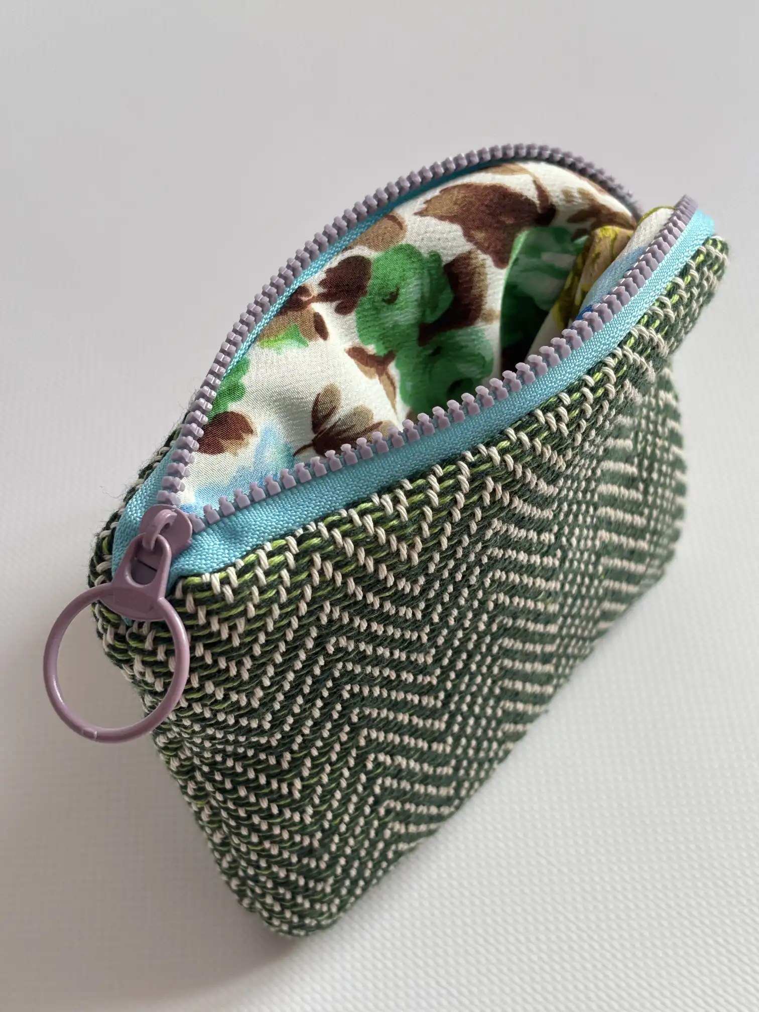 Embroidered Purses of Jardín de Tramas - Image 3
