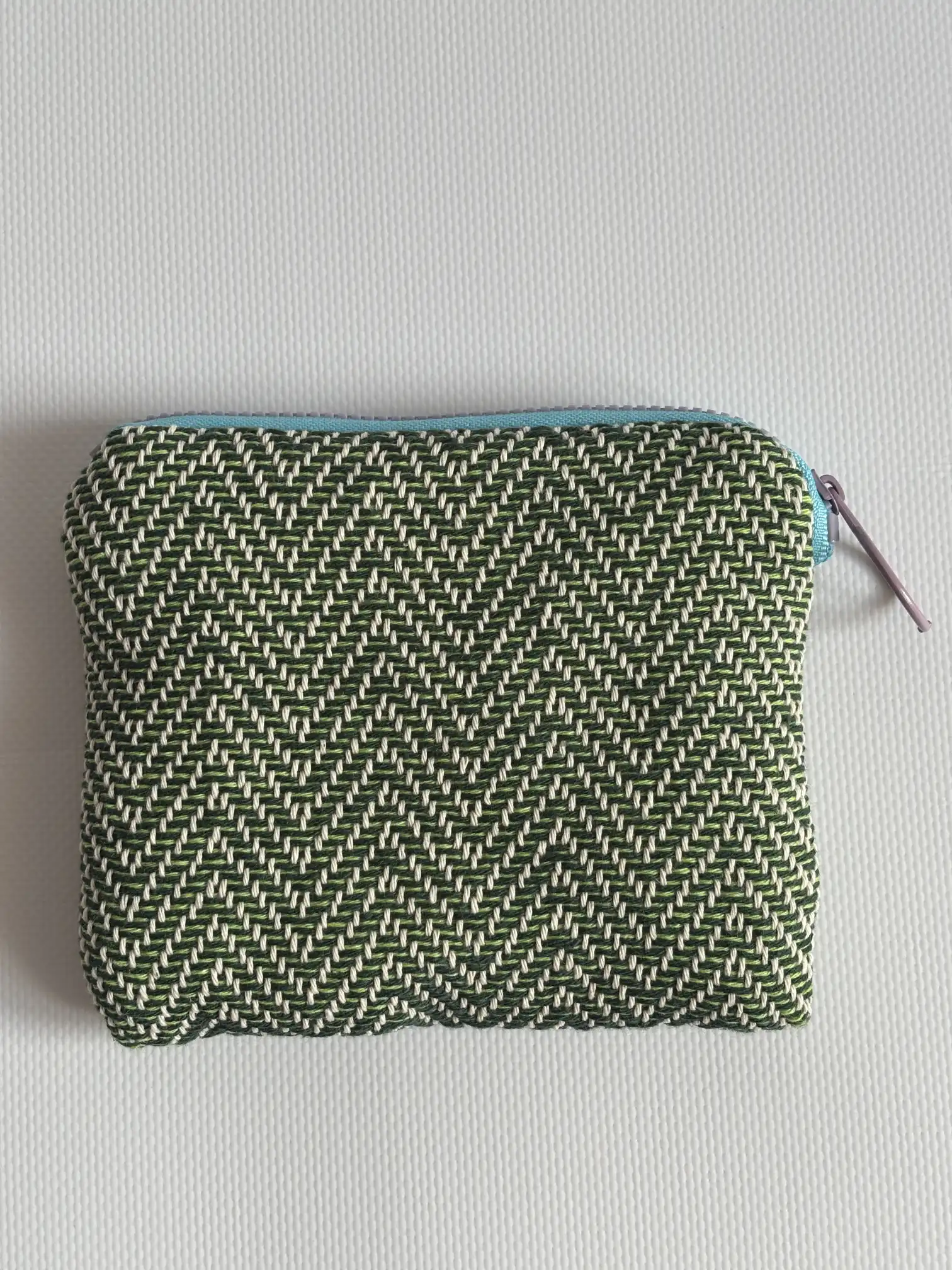 Embroidered Purses of Jardín de Tramas - Image 2