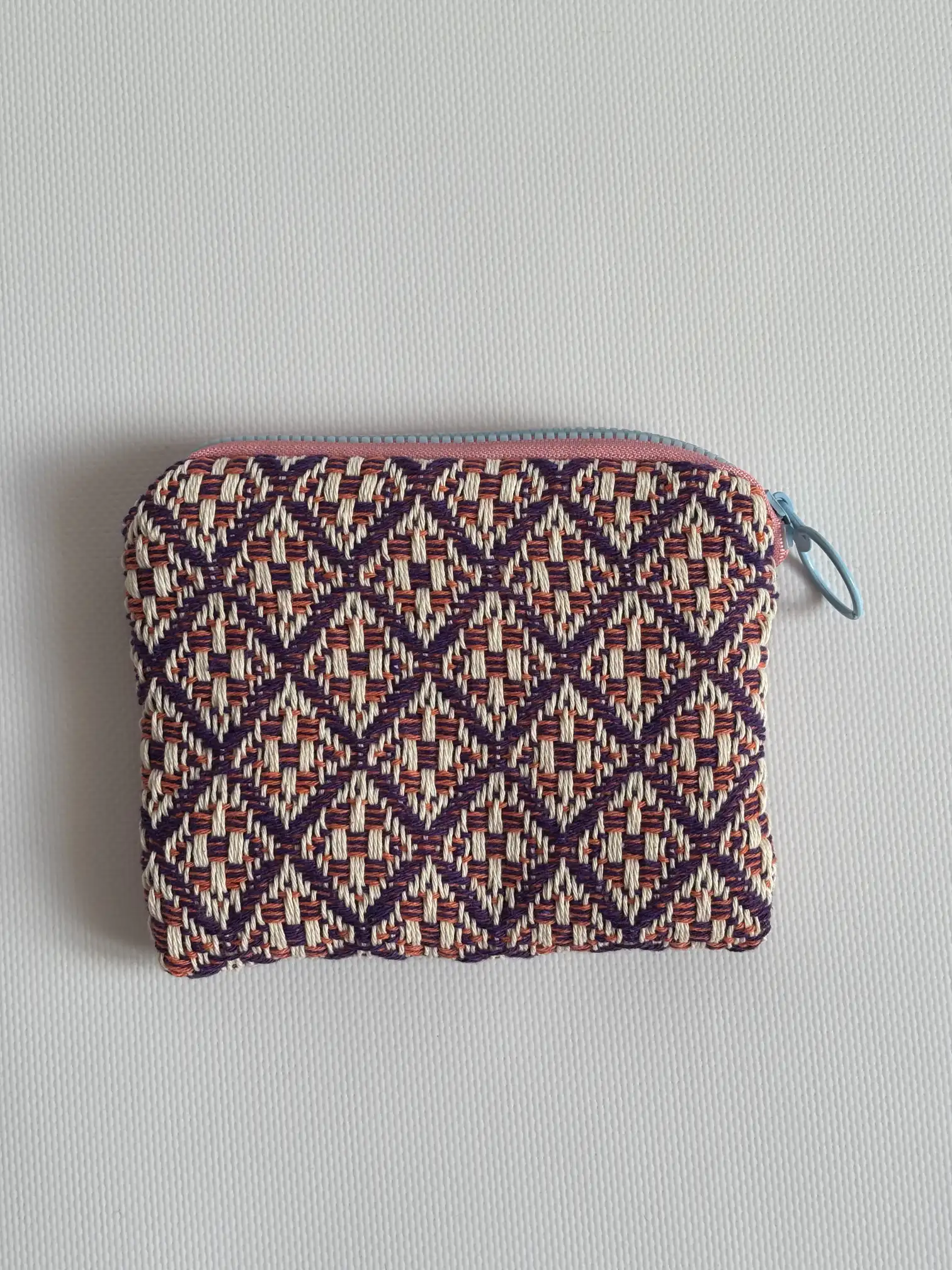 Embroidered Purses of Jardín de Tramas - Image 3