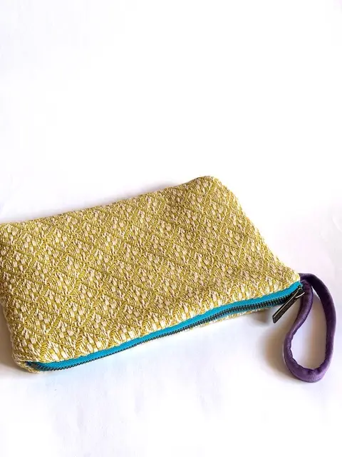 Embroidered Medium Bag of Jardín de Tramas - Image 2