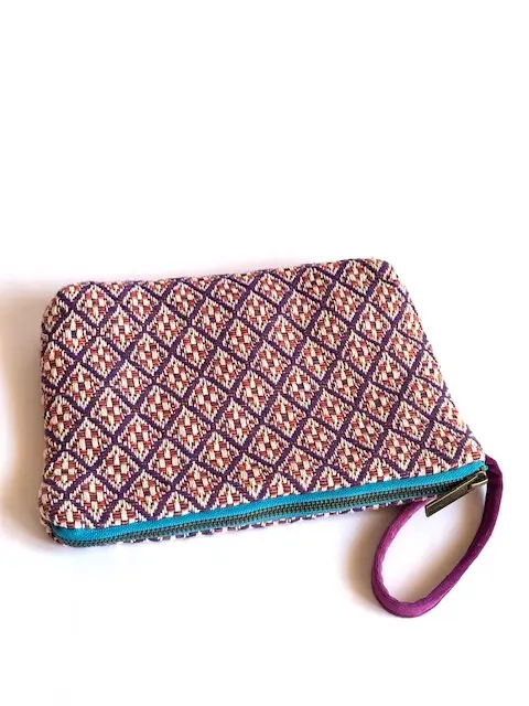 Embroidered Medium Bag of Jardín de Tramas - Image 2