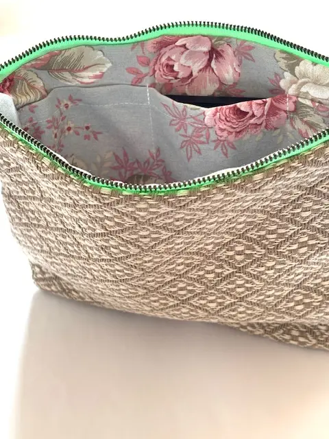 Embroidered Big Bag of Jardín de Tramas - Image 3