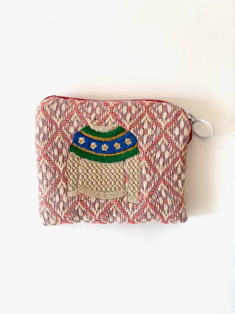 Embroidered Purse first showcase image