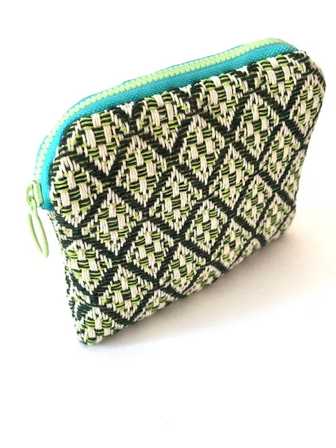 Embroidered Purse of Jardín de Tramas - Image 3