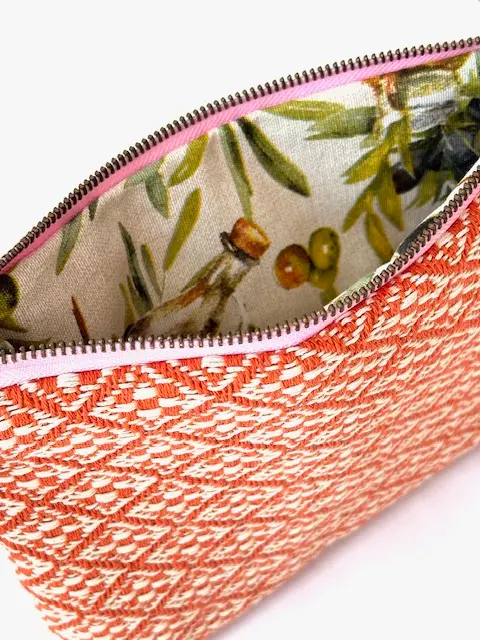 Embroidered Medium Bag of Jardín de Tramas - Image 3