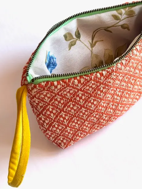 Embroidered Medium Bag of Jardín de Tramas - Image 3