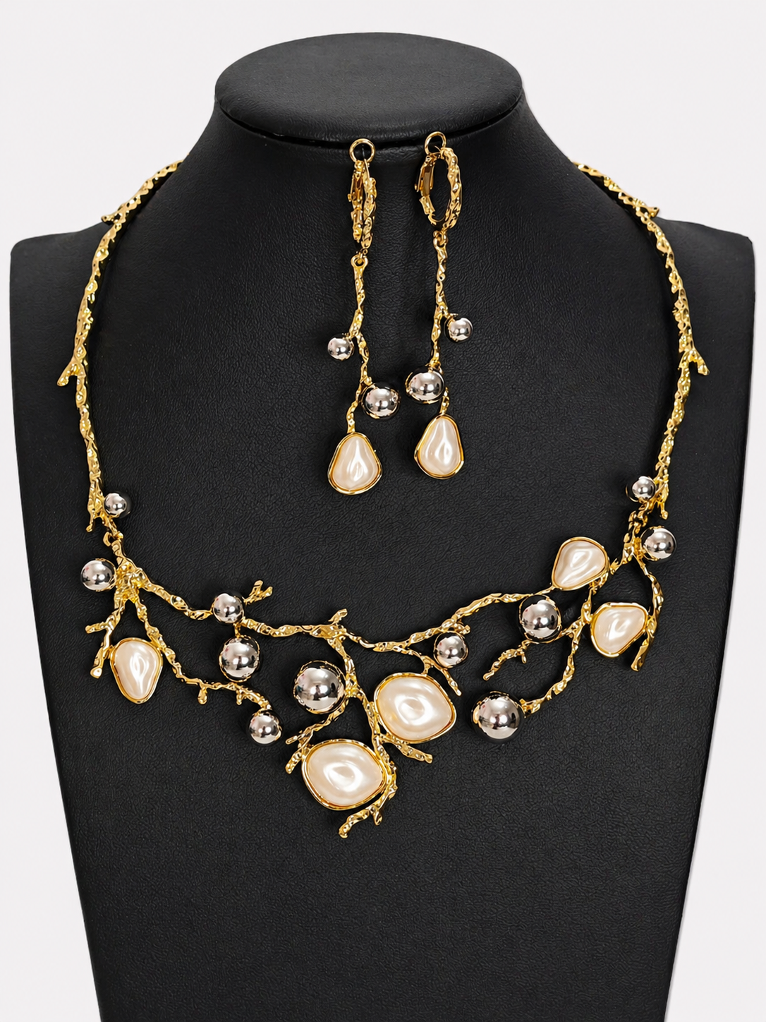 Women’s Luxury Gold Branch Pearl Necklace Set – Nature-Inspired Statement Jewelry with Drop Earrings
