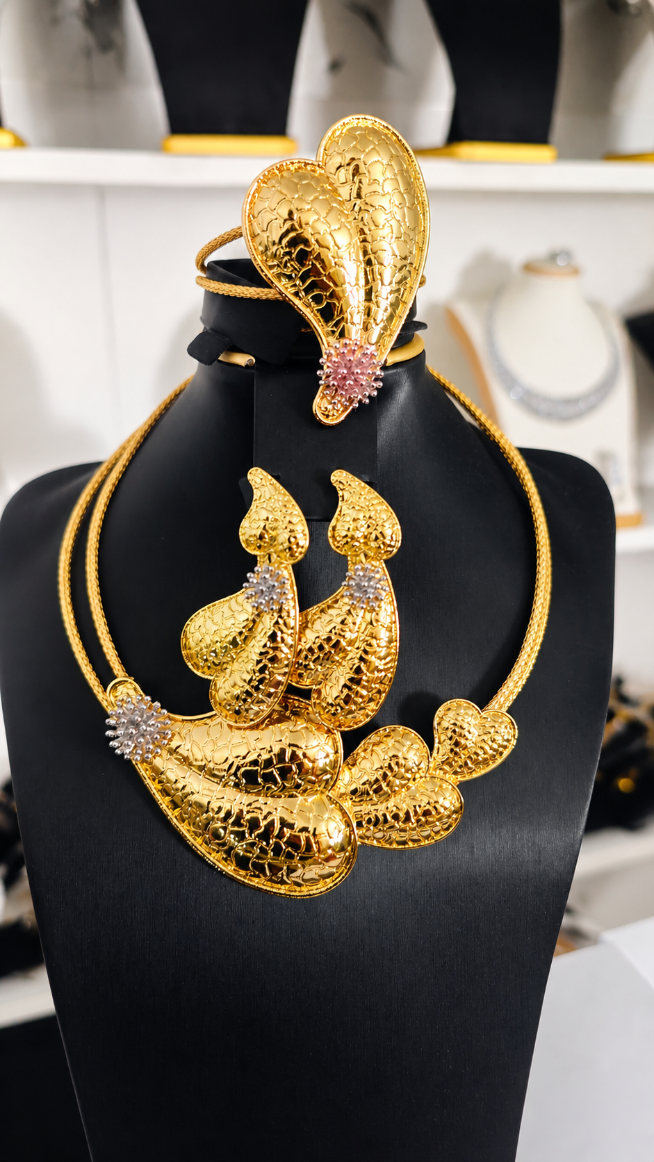 Luxury Gold Heart Statement Jewelry Set for Women | Necklace, Earrings & Ring
