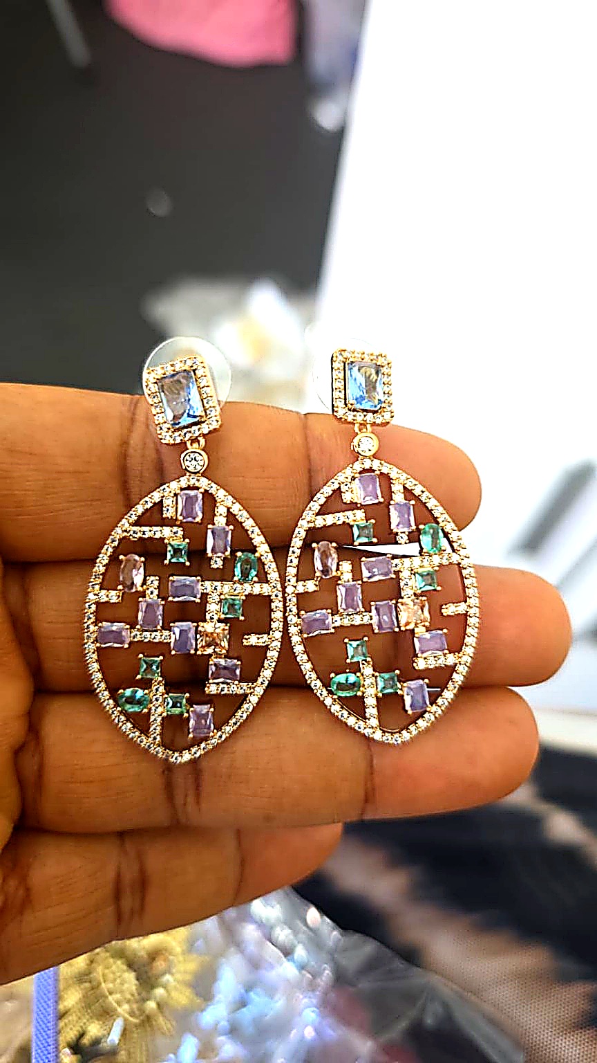 Luxury Gold Multicolor Gemstone Oval Drop Earrings – Elegant Crystal Statement Earrings for Women