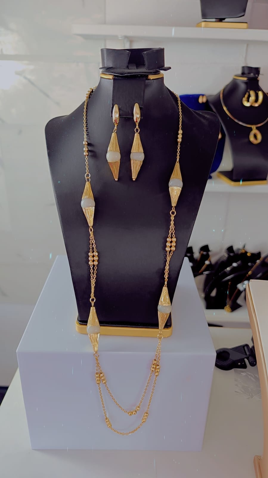 Luxury Gold-Tone White Beaded Long Necklace & Drop Earrings Set for Women