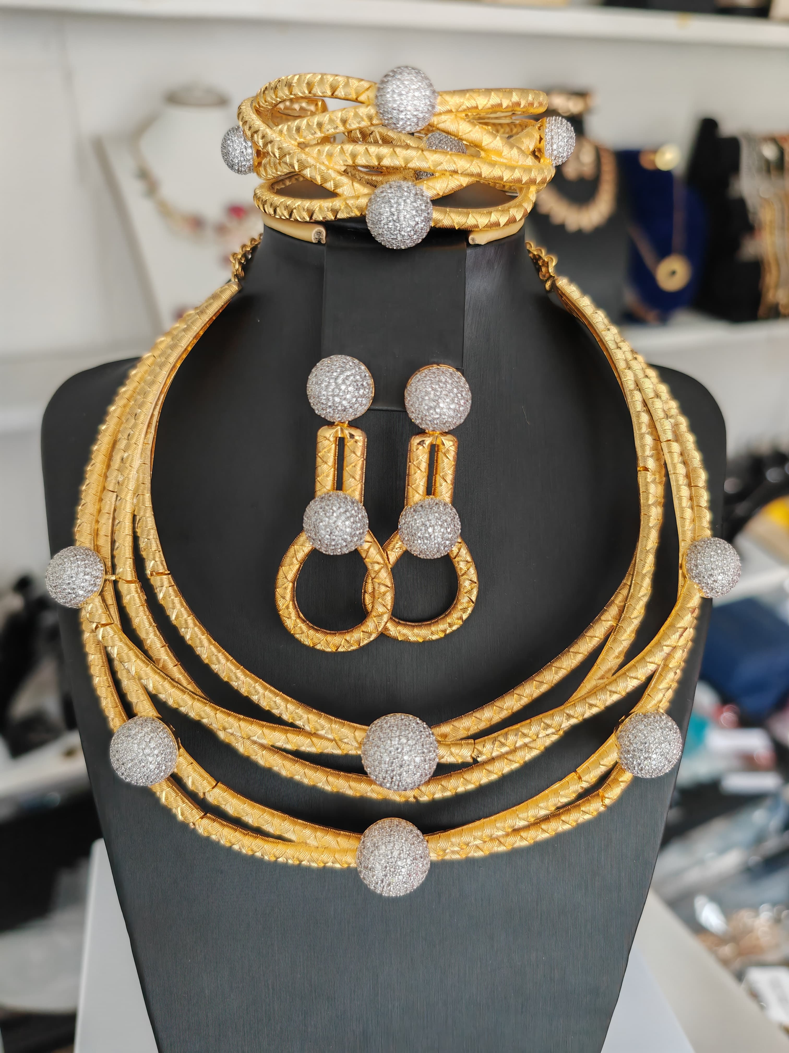 Gold Statement Necklace & Earring Set – Elegant Layered Jewelry Set