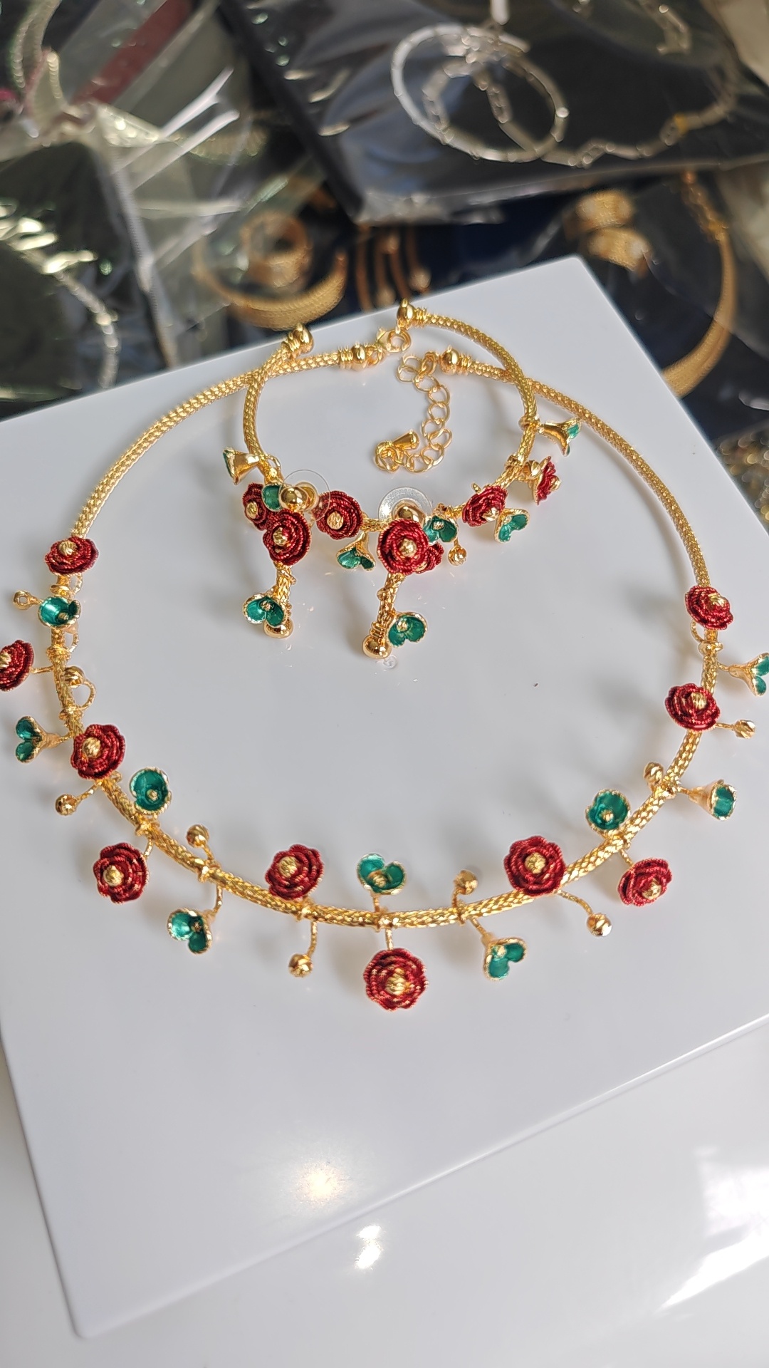 Gold-Tone Red & Green Floral Necklace & Earrings Set – Statement Flower Jewelry for Women