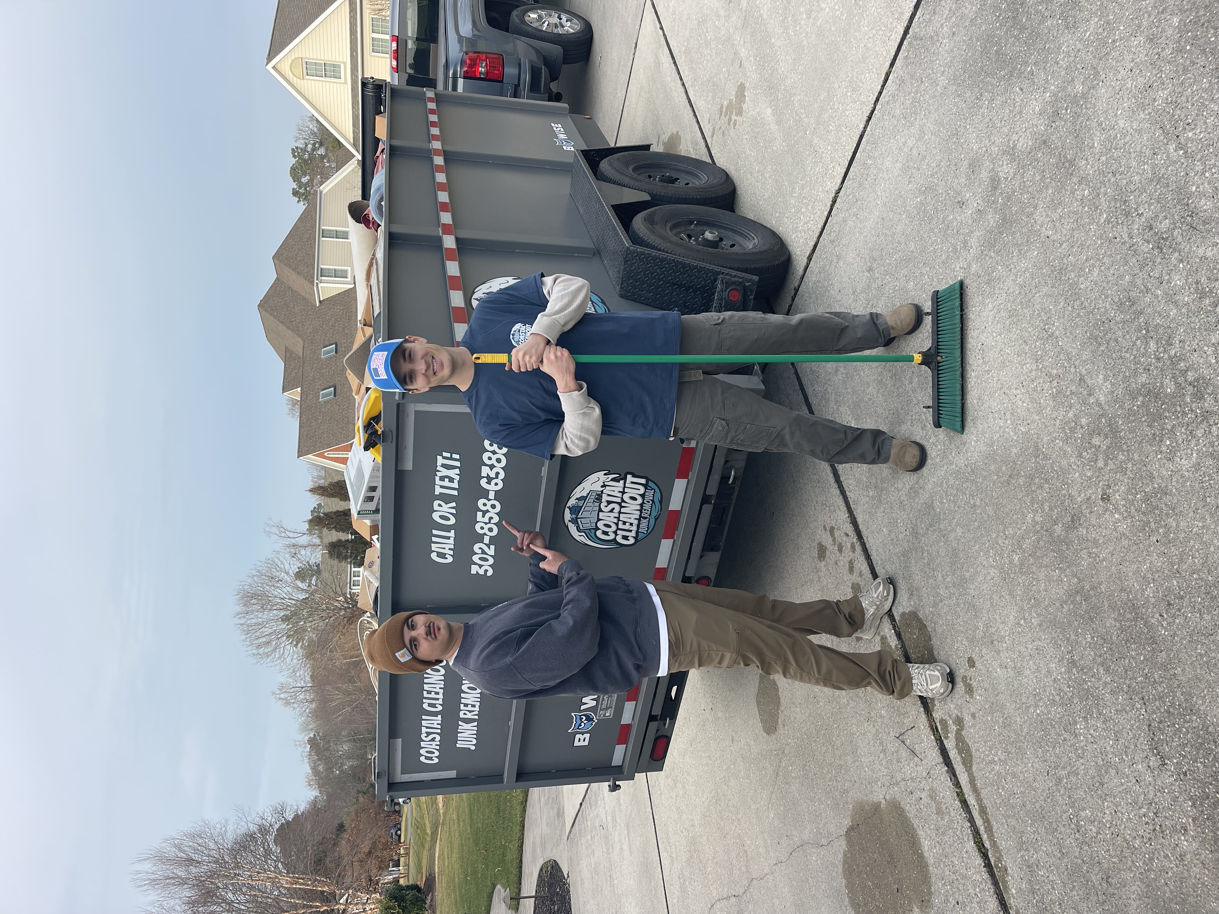 Residential junk removal services - professional team ready to help