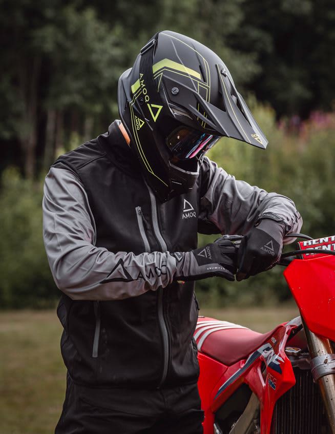 AMOQ Race Softshell-väst Svart - AMOQ