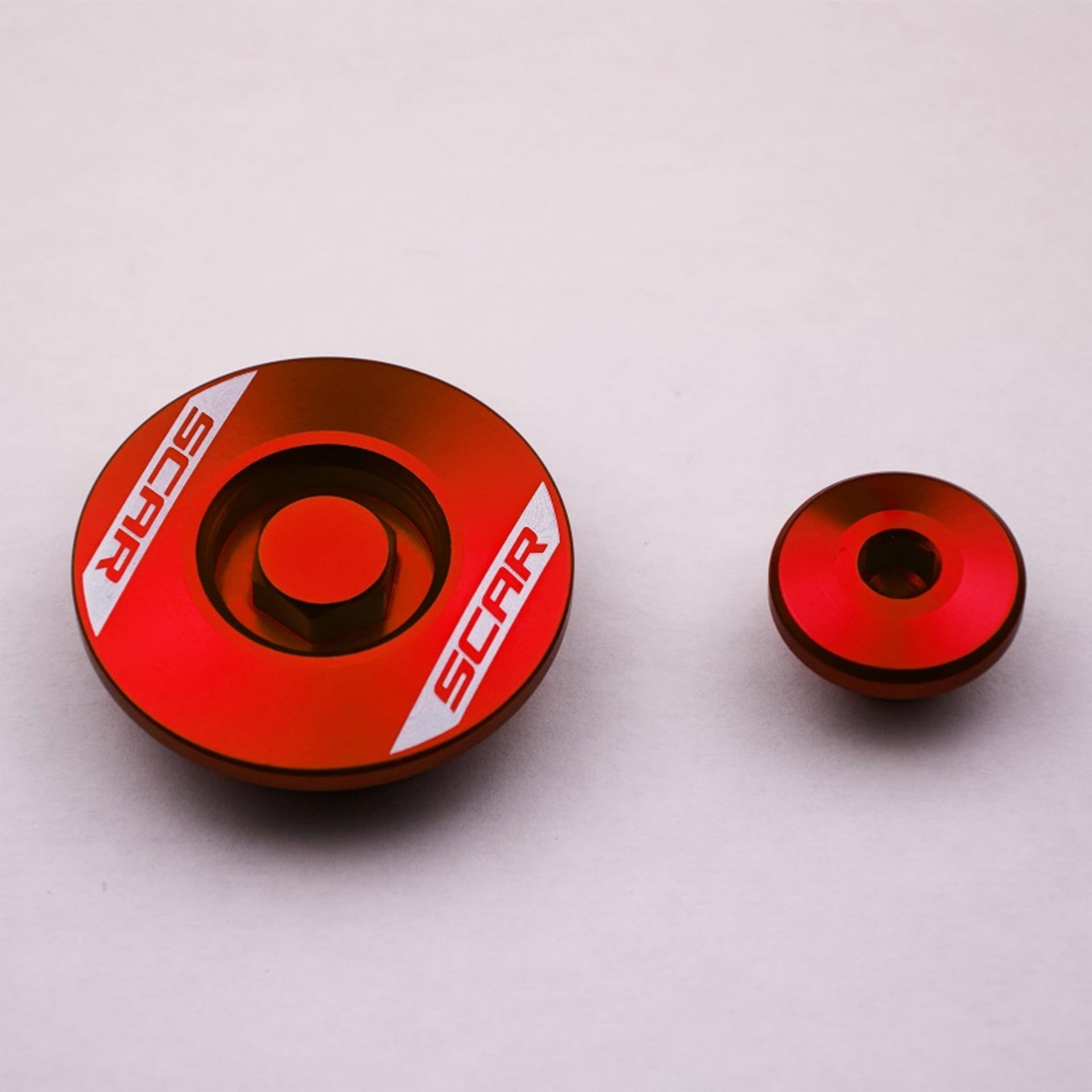 Scar Engine Plugs - Suzuki Red color - Scar