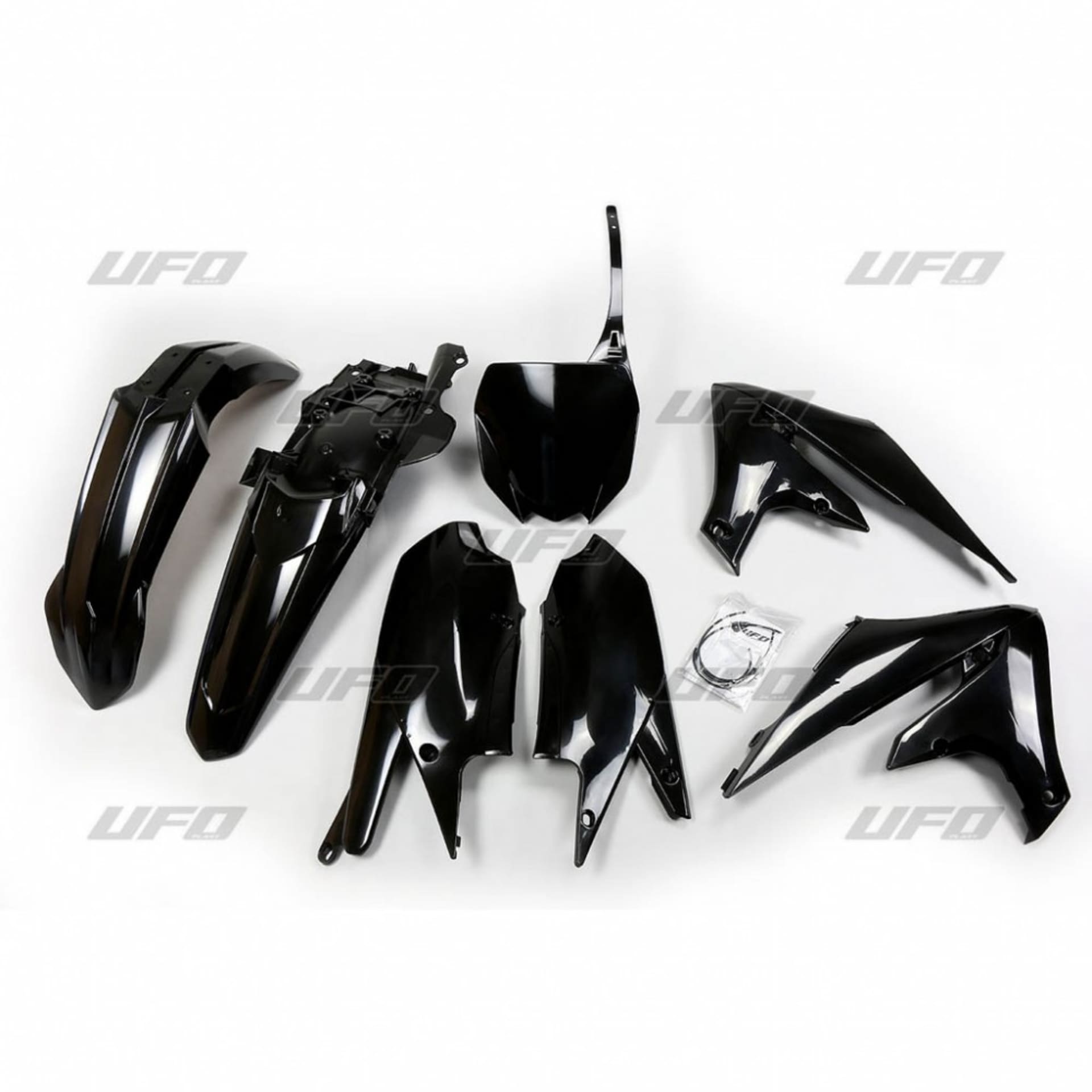 UFO Kit plastique 5 pièces Noir 001 YZ250F 19-, YZ450F 18- - UFO - Motocross Parts