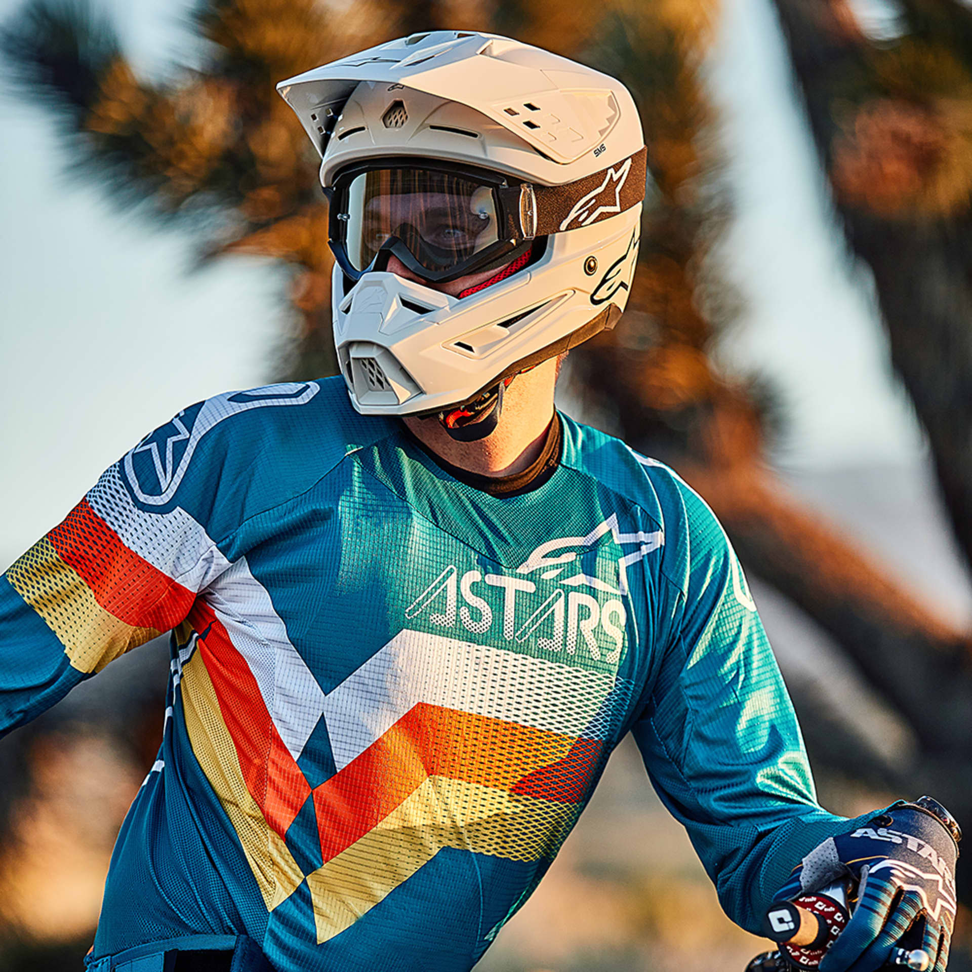 Alpinestars SM5 Helm - Festes Weiß - Alpinestars