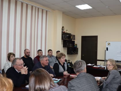 С общегородского планерного совещания