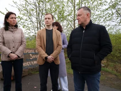Губернатор посетил площадку строительства пешеходного моста через реку Снежная в Слюдянском районе