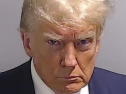 Трамп собрал 7,1 млн долларов благодаря своему магшоту