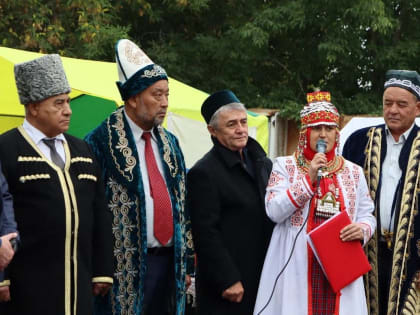 Фестиваль «Дружба народов» прошёл в микрорайоне Первомайский в Иркутске при поддержке «Единой России»