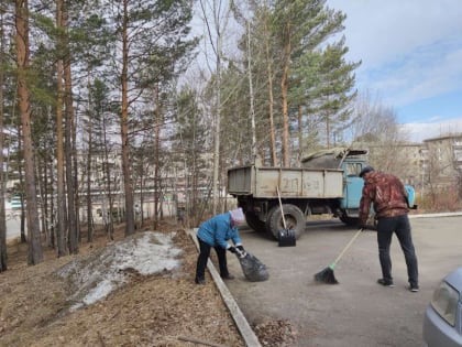 Городской субботник прошел в Саянске