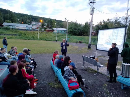 И снова кино под открытым небом