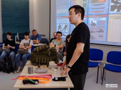 Оказывать помощь в экстренной ситуации учили в Штабе общественной поддержки «Единой России»