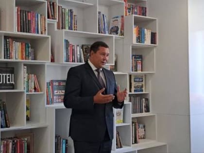 Фёдор Саломатов: 15 млн рублей было выделено на капитальный ремонт и обновление модельной библиотеки в Слюдянском районе