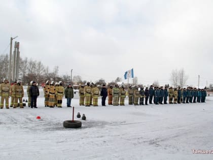Виктор Шпаков поздравляет огнеборцев с праздником