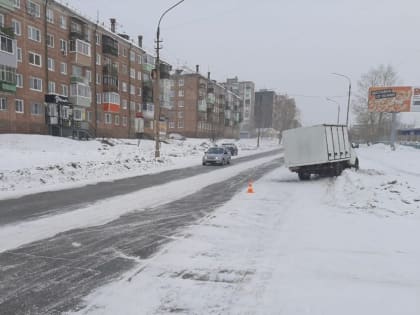 Школьник из Братска попал в реанимацию после наезда грузовика