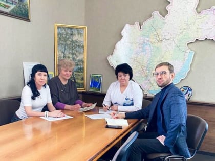 Ольга Носенко приняла участие в обсуждении земельного вопроса и гаражной амнистии в Иркутской области