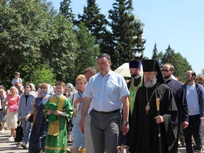 Крестный ход в честь 600-летия обретения мощей Сергия Радонежского прошел в Иркутске