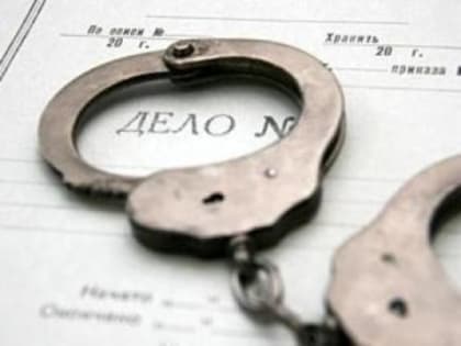 Еще двое забайкальцев вместо оплаты за поездку отобрали у таксиста машину