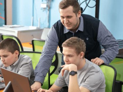 Фонд «Вольное Дело» открыл в Братске центр цифровых дисциплин для школьников