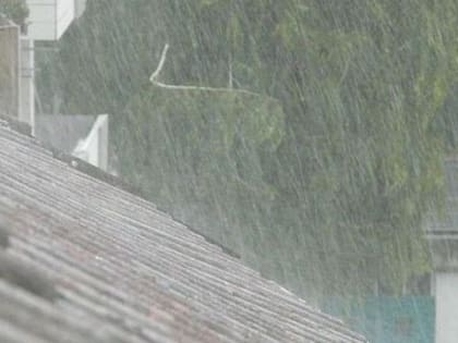 Власти Амурской области отменили учебу, чтобы школьников не смыло дождем