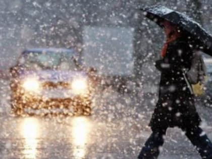 Барнаульские дорожники обещают круглосуточно приводить дороги в порядок