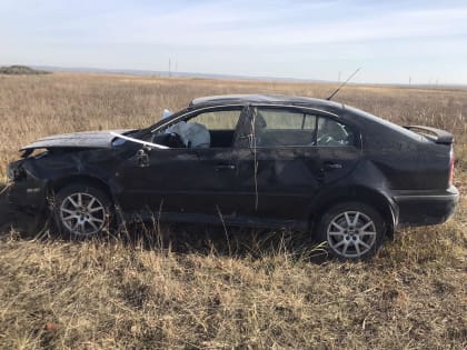 Усольские сотрудники ГИБДД разбираются в обстоятельствах дорожных аварий с пострадавшими