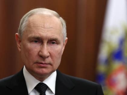 Известные люди России высказались в поддержку президента Путина