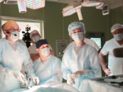 В Иркутске провели редкие операции детям с врожденными патологиями кишечника