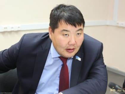 Врачи отвергли алкоголь, как причину госпитализации председателя парламента Якутии